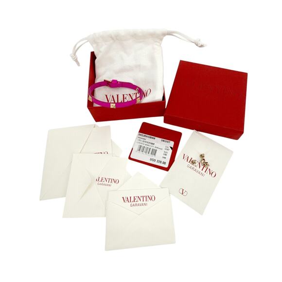 VALENTINO GARAVANI Rockstud Leather Bracelet in Pink - Picture 4 of 11